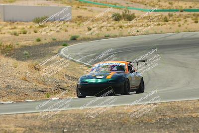media/May-31-2025-CalClub SCCA (Sat) [[2c1a04e1ee]]/Qualifying/Group 2/Turn 4/